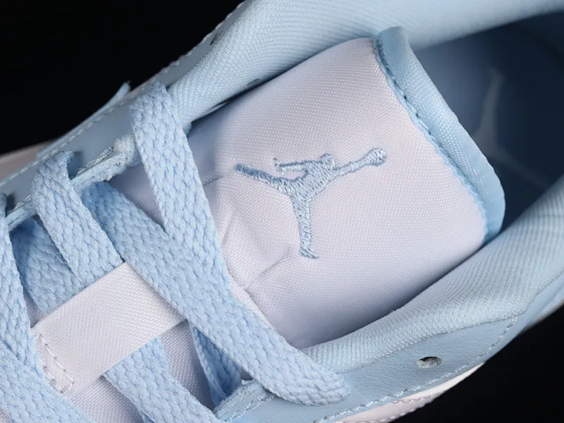 All categories Air Jordan Jordan series basketball shoes Air Jordan 1 Low G version pure original Air Jordan 1 Low "Aluminum" AJ1 Joe 1 new North Carolina blue DC0774-141